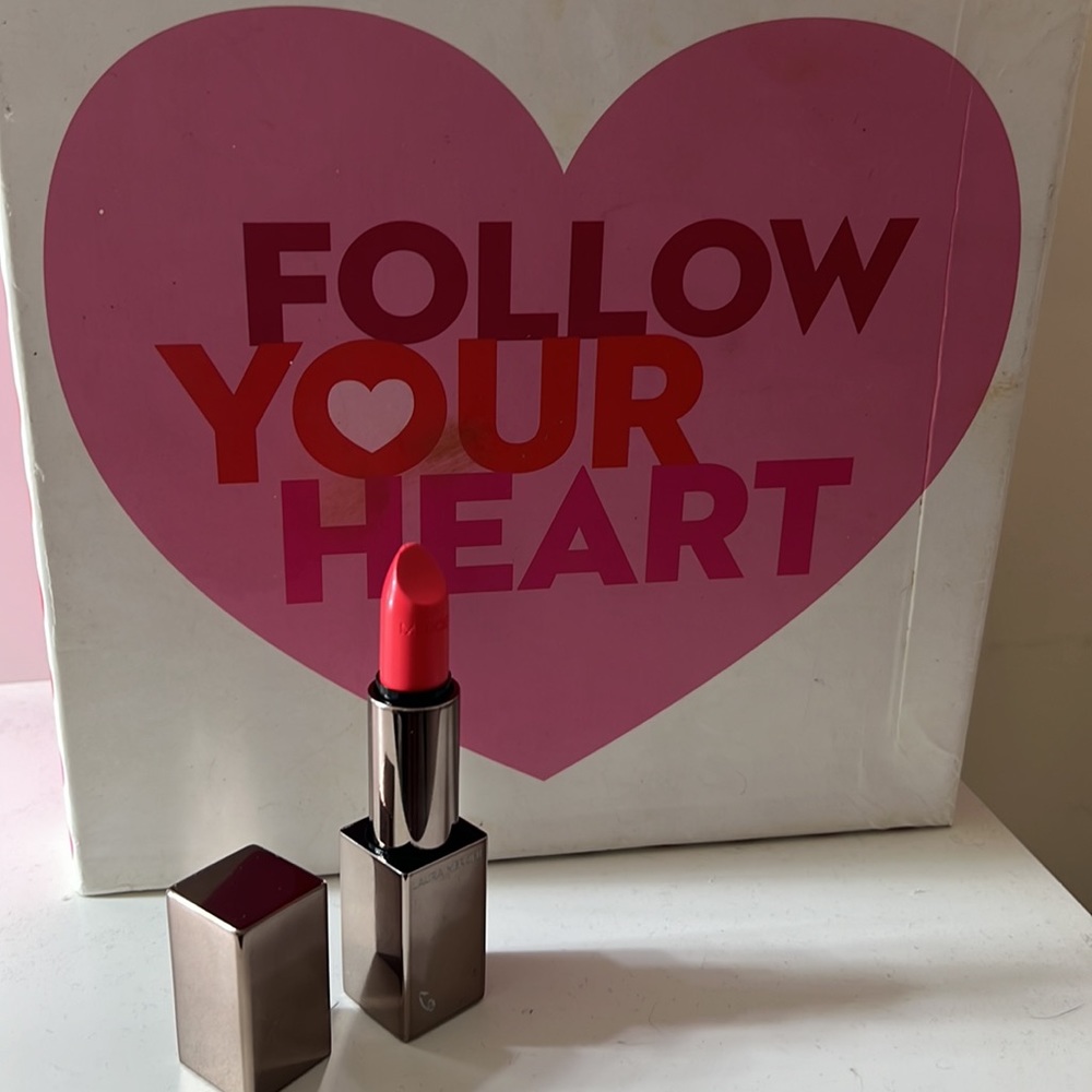 Laura Mercier lipstick, L’Orange